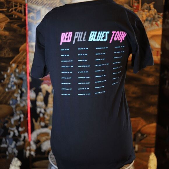 Large Maroon 5 Red Pill Blues 2017 Tour Tee - Picture 2 of 6